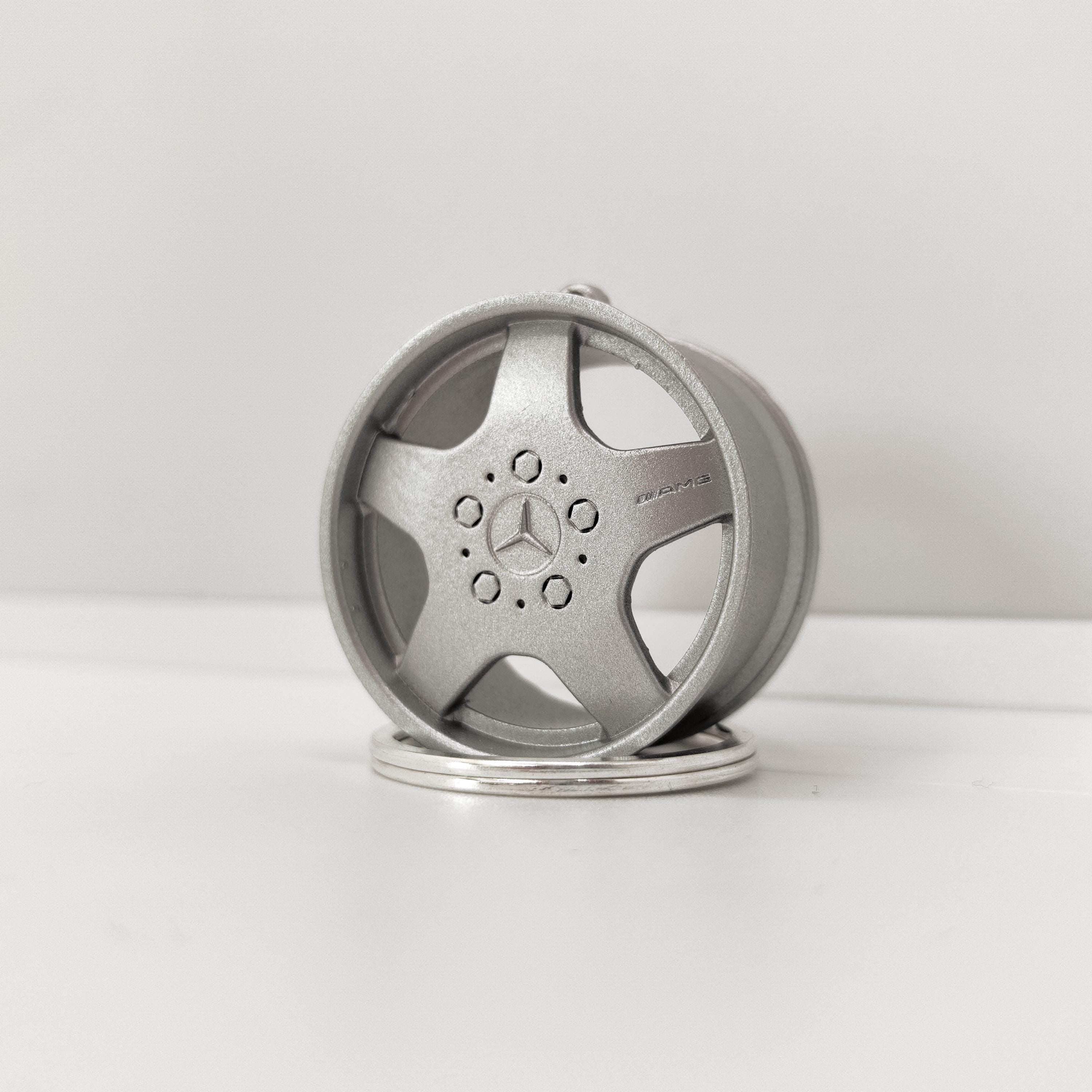 Mercedes-Benz Wheel Keychain – Classic Rim Design
