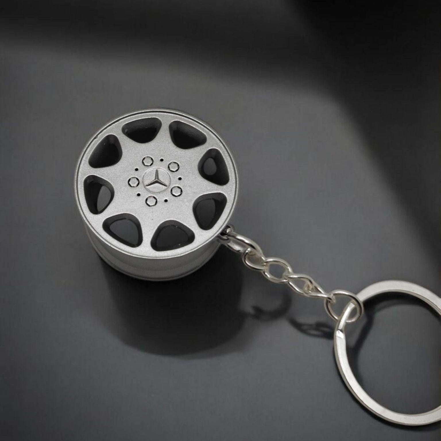 Mercedes-Benz Wheel Keychain – Classic Rim Design