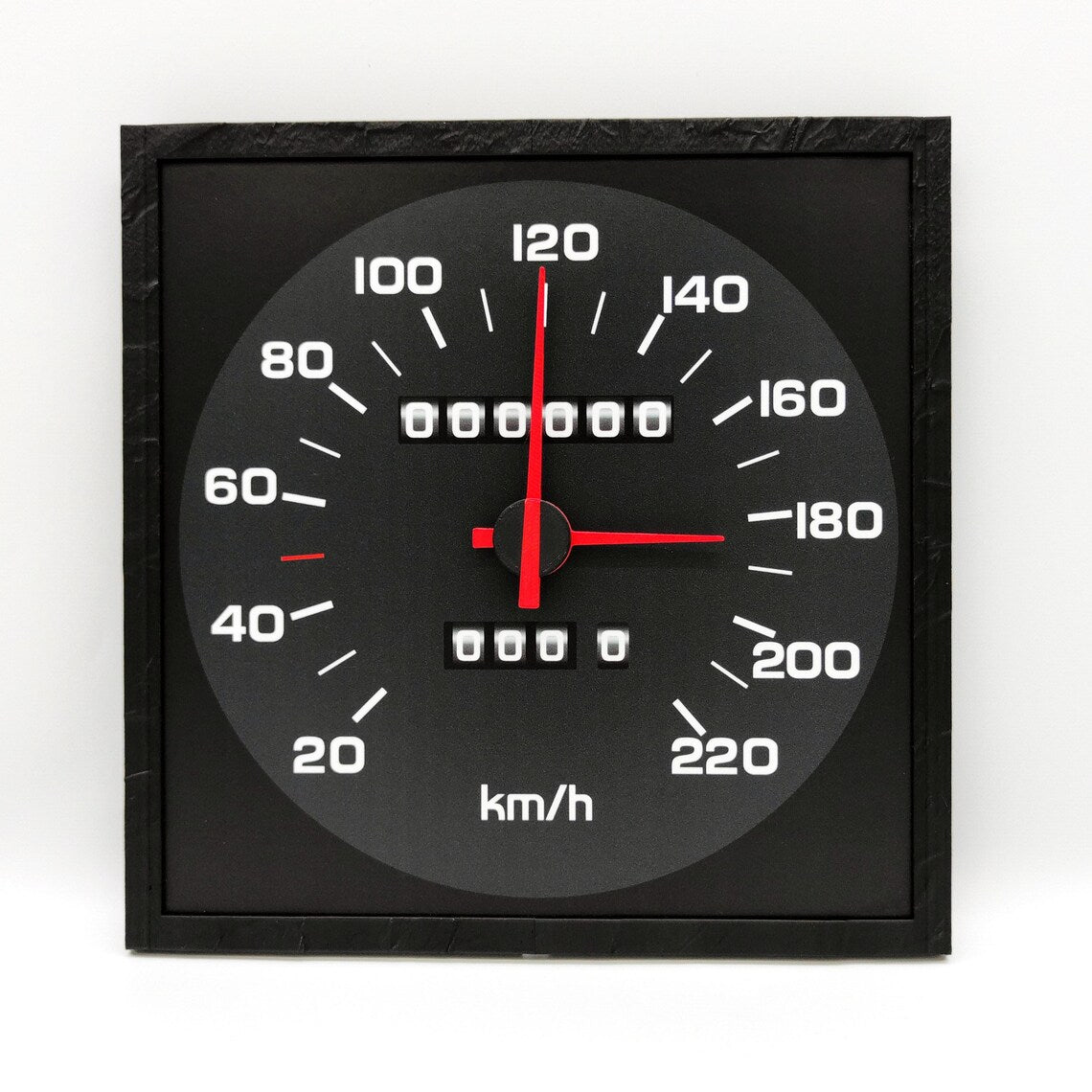 Volvo 740 Desk & Wall Clock