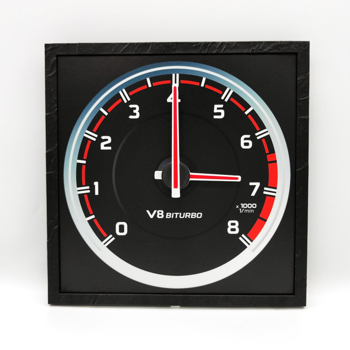 Mercedes CLS/E 63 AMG Desk & Wall Clock